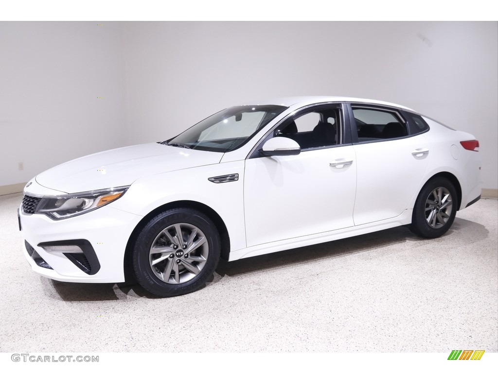 2019 Optima LX - Snow White Pearl / Black photo #3