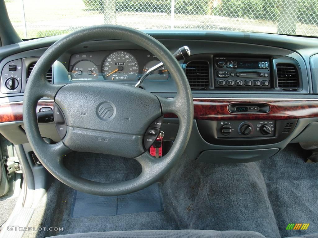 1997 Grand Marquis GS - Vermont Green Metallic / Willow Green photo #16