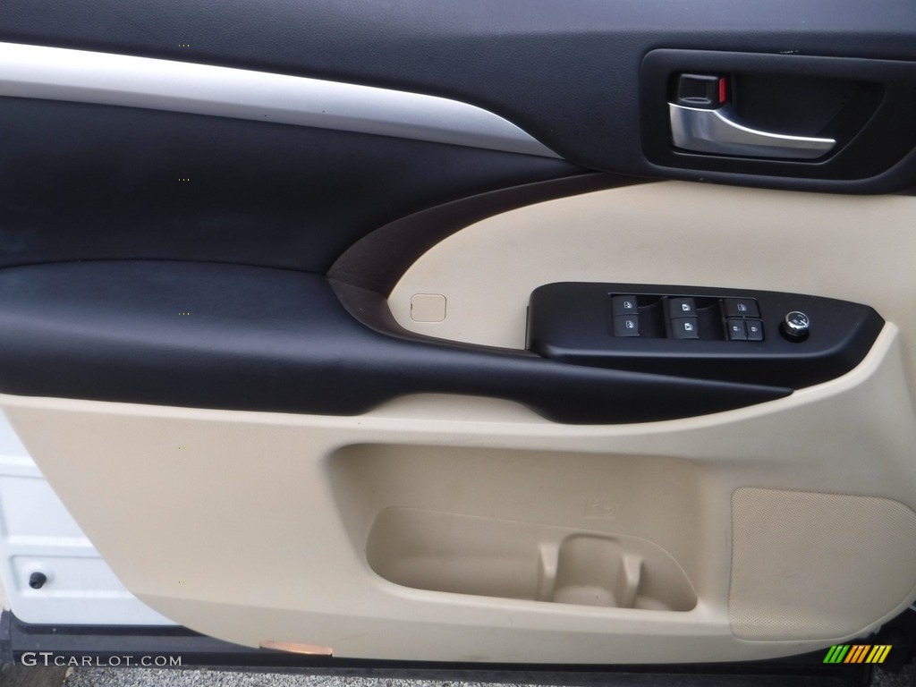 2019 Highlander XLE AWD - Blizzard Pearl White / Almond photo #21