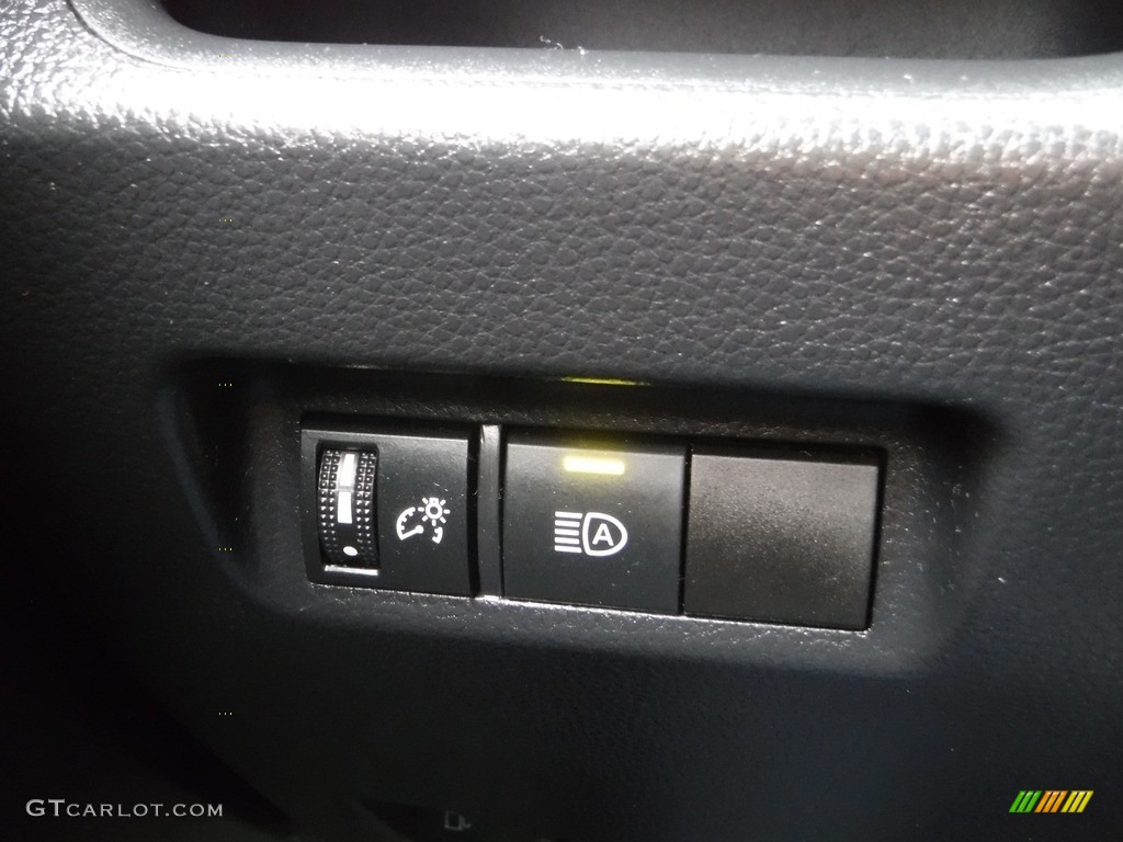 2019 RAV4 LE AWD Hybrid - Silver Sky Metallic / Black photo #20