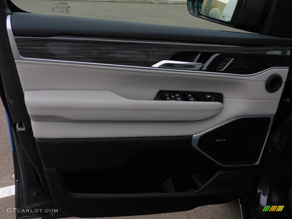 2022 Jeep Wagoneer Series II 4x4 Sea Salt/Black Door Panel Photo #143362134