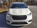 2021 Luxury White Pearl Chrysler Pacifica Touring  photo #3