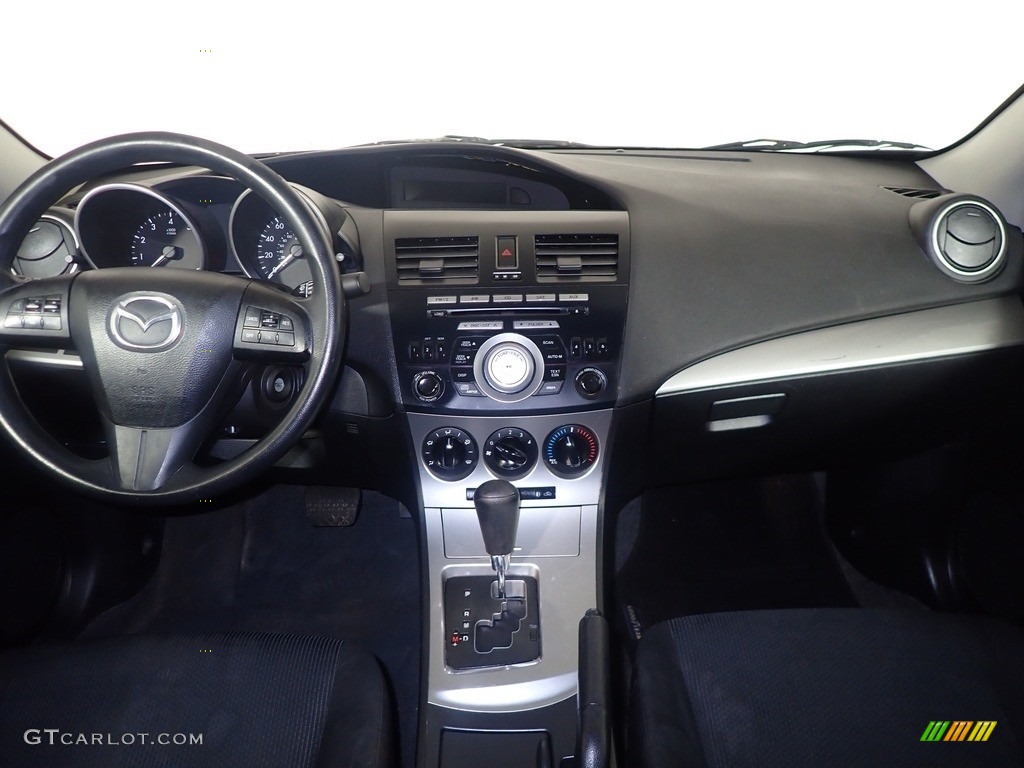 2010 MAZDA3 i Touring 4 Door - Metropolitan Gray Mica / Black photo #21