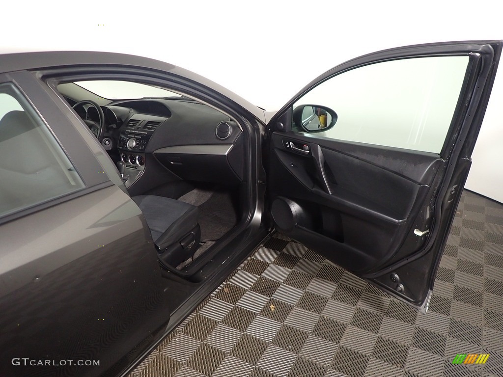 2010 MAZDA3 i Touring 4 Door - Metropolitan Gray Mica / Black photo #33