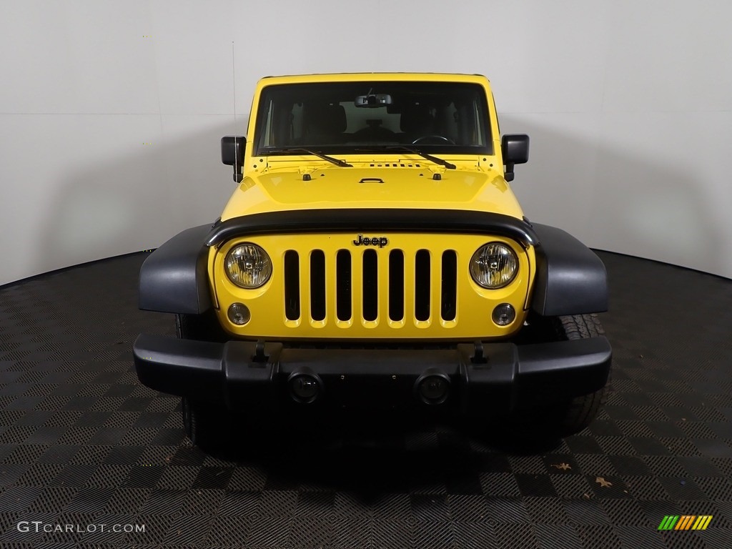 2015 Wrangler Unlimited Sport 4x4 - Baja Yellow / Black photo #6