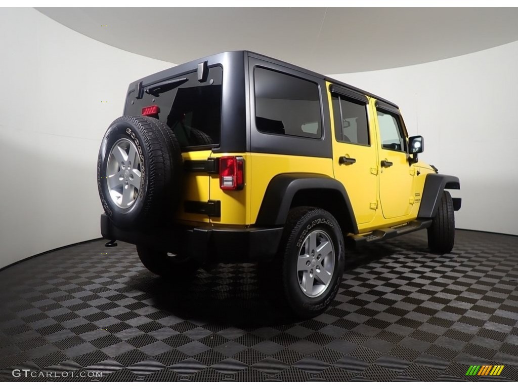 2015 Wrangler Unlimited Sport 4x4 - Baja Yellow / Black photo #17