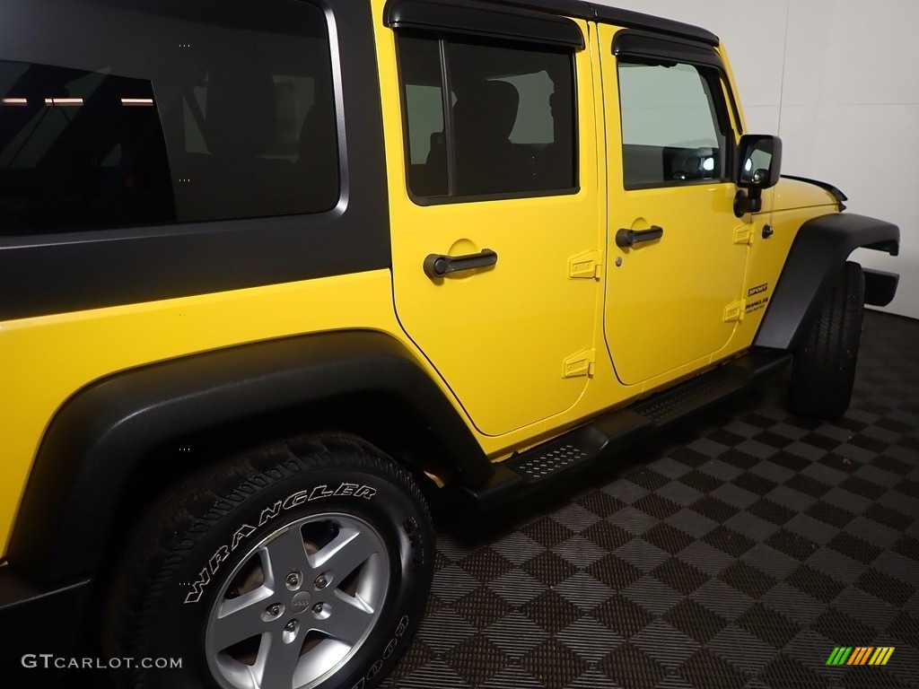 2015 Wrangler Unlimited Sport 4x4 - Baja Yellow / Black photo #20
