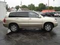 2001 Vintage Gold Metallic Toyota Highlander Limited  photo #6