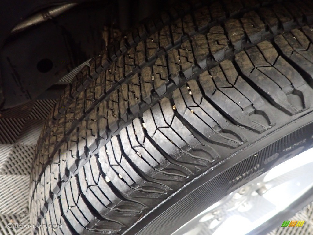 2015 Wrangler Unlimited Sport 4x4 - Baja Yellow / Black photo #40