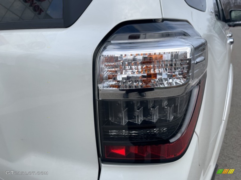 2022 4Runner Limited 4x4 - White / Redwood photo #15