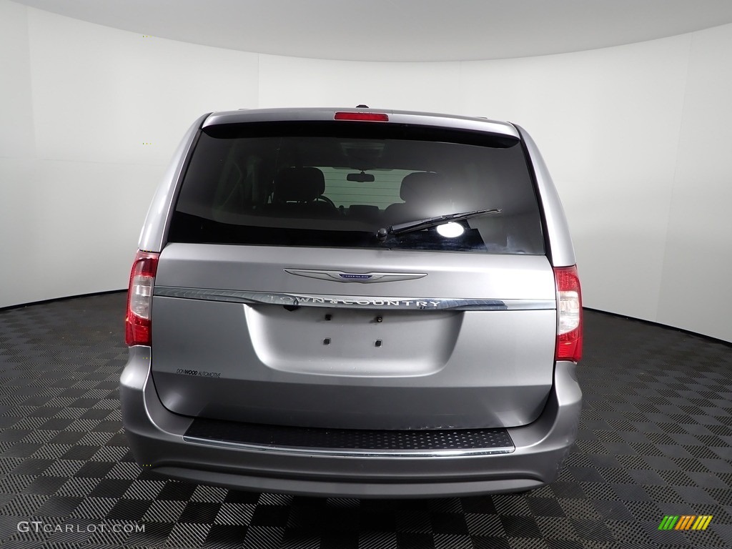 2014 Town & Country Touring - Billet Silver Metallic / Black/Light Graystone photo #13