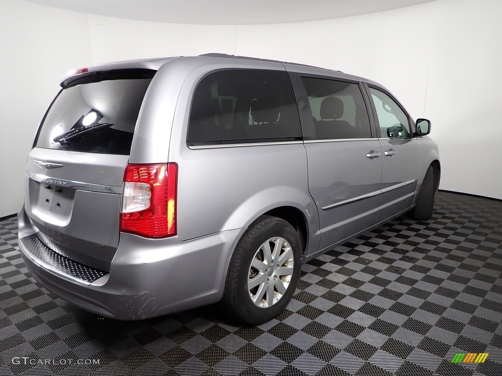 2014 Town & Country Touring - Billet Silver Metallic / Black/Light Graystone photo #15