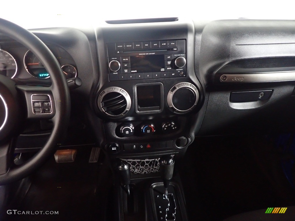 2015 Wrangler Sport 4x4 - Hydro Blue Pearl / Black photo #22