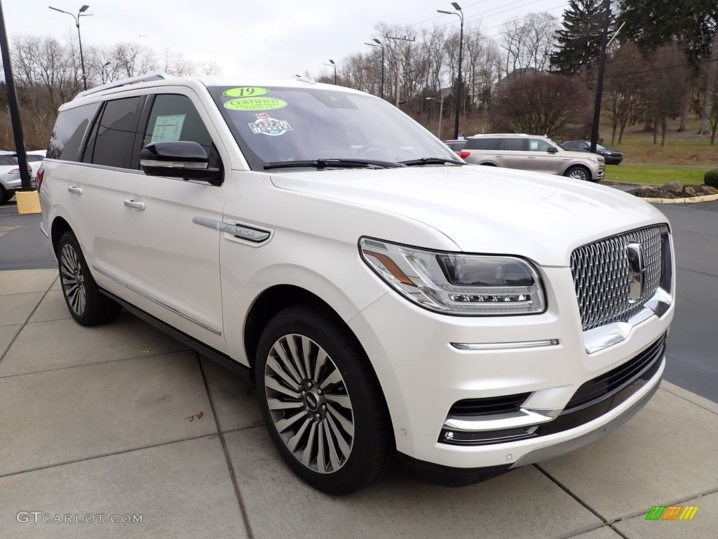 White Platinum Metallic Tri-Coat 2019 Lincoln Navigator Reserve 4x4 Exterior Photo #143376542