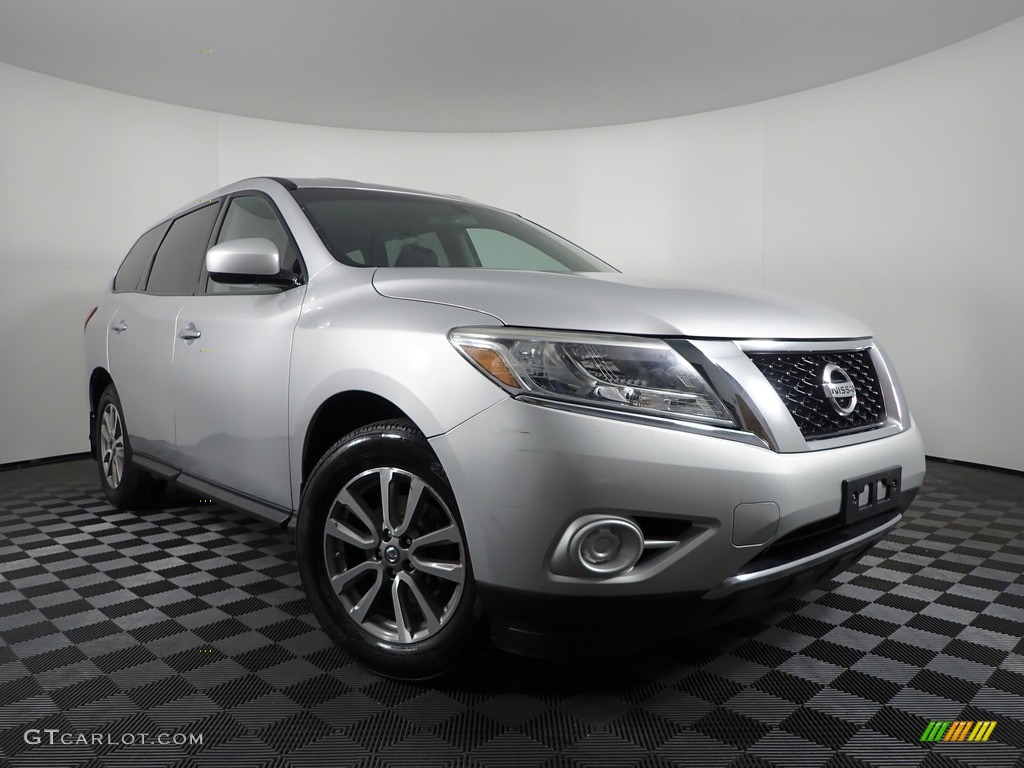 2014 Pathfinder S - Brilliant Silver / Charcoal photo #2