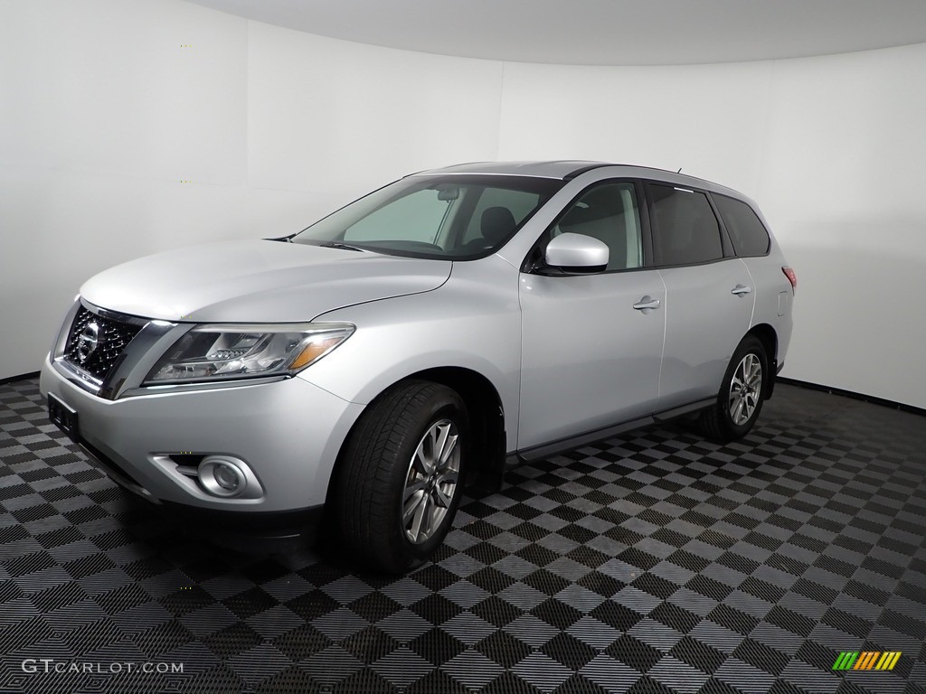 2014 Pathfinder S - Brilliant Silver / Charcoal photo #7