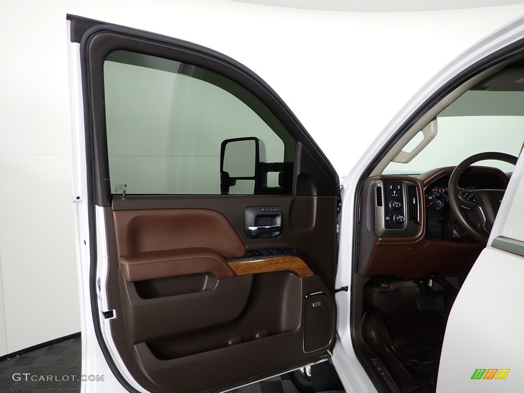2018 Chevrolet Silverado 3500HD High Country Crew Cab 4x4 High Country Saddle Door Panel Photo #143377931