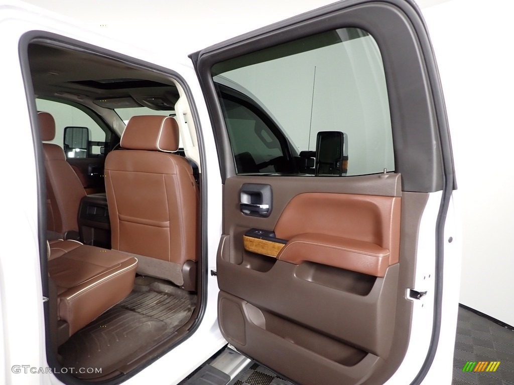 2018 Chevrolet Silverado 3500HD High Country Crew Cab 4x4 High Country Saddle Door Panel Photo #143378048