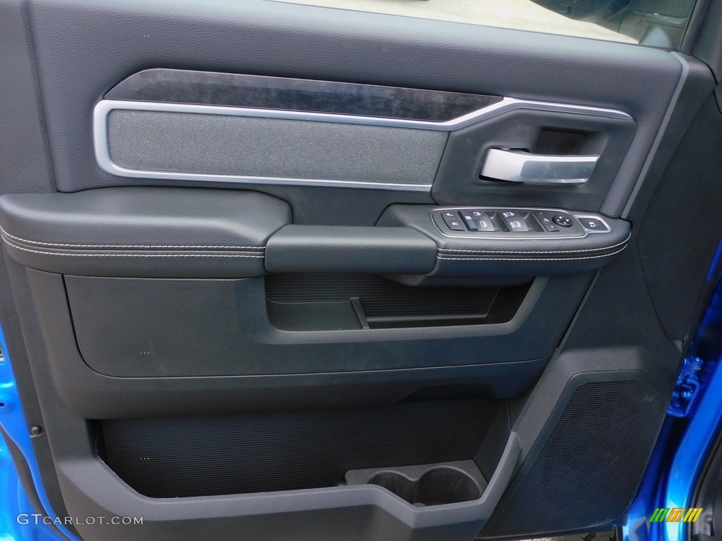 2022 2500 Big Horn Crew Cab 4x4 - Hydro Blue Pearl / Black photo #14