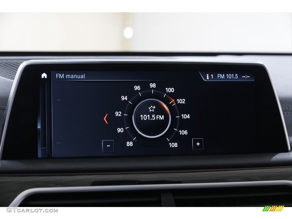 2018 7 Series 750i xDrive Sedan - Black Sapphire Metallic / Black photo #13