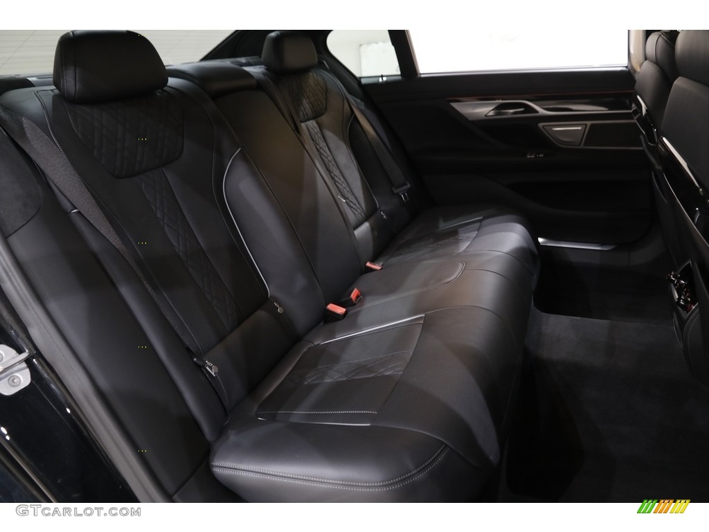 2018 7 Series 750i xDrive Sedan - Black Sapphire Metallic / Black photo #20