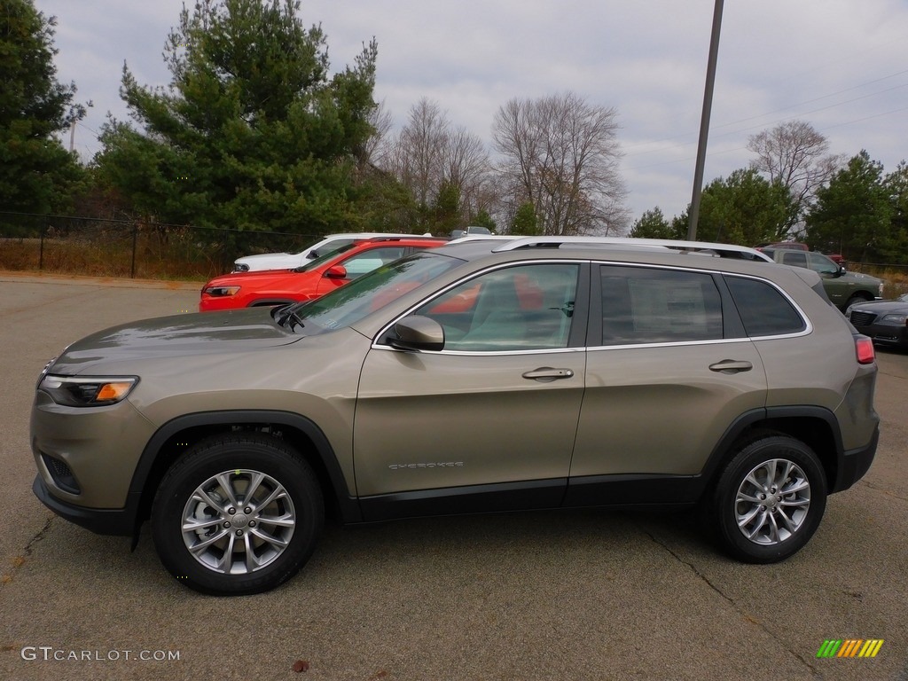 2021 Cherokee Latitude Lux 4x4 - Light Brownstone Pearl / Ski Gray/Black photo #9