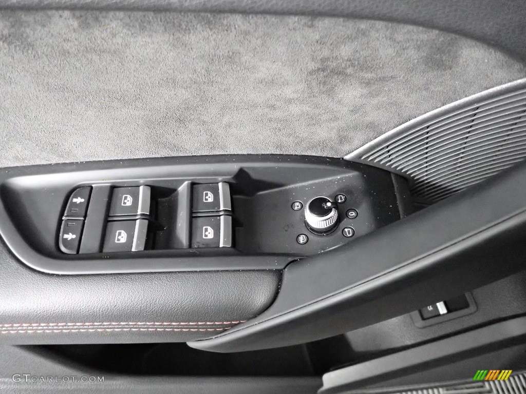2019 Audi SQ5 Premium quattro Controls Photo #143382931