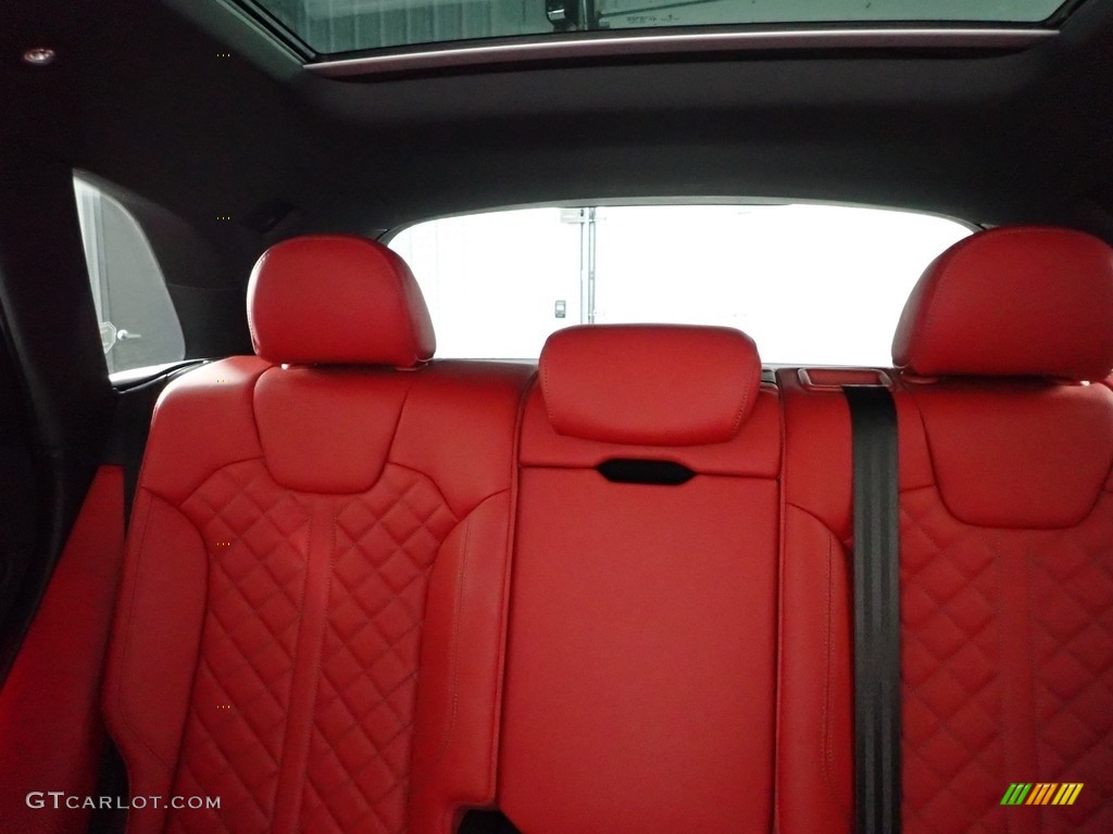 Magma Red Interior 2019 Audi SQ5 Premium quattro Photo #143383174