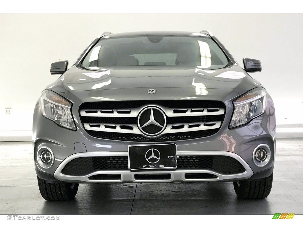 2020 GLA 250 - Mountain Grey Metallic / Crystal Gray photo #2