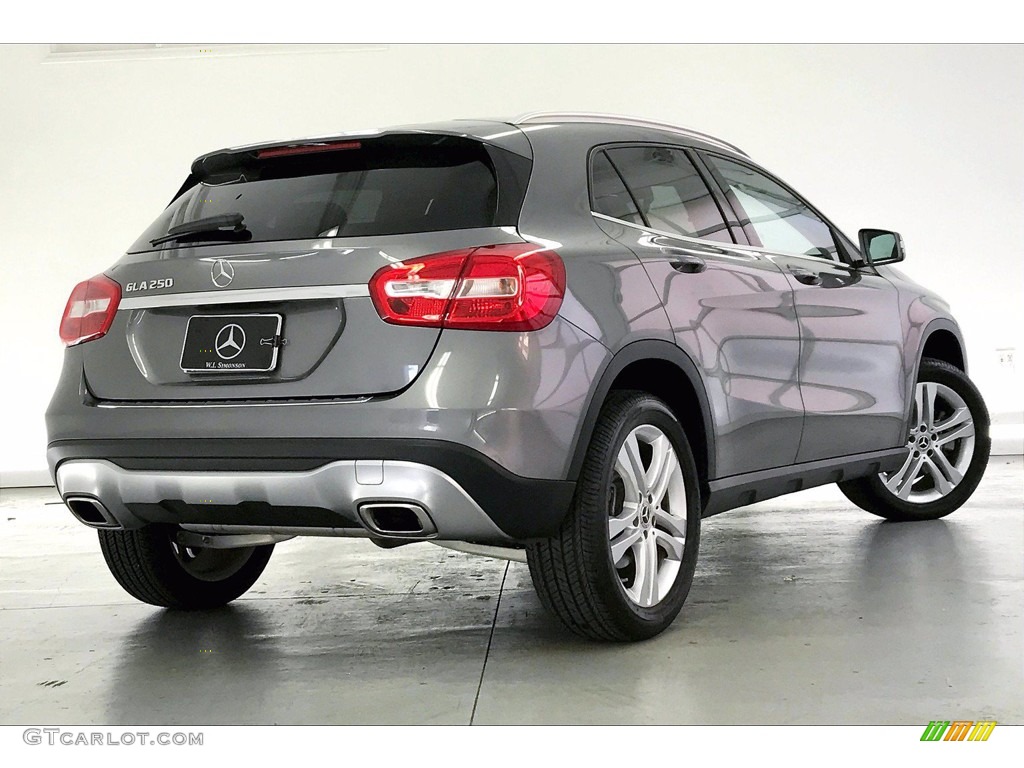 2020 GLA 250 - Mountain Grey Metallic / Crystal Gray photo #13