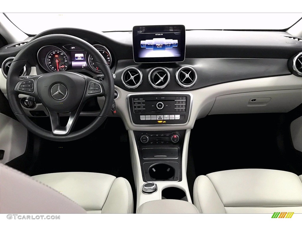 2020 GLA 250 - Mountain Grey Metallic / Crystal Gray photo #15