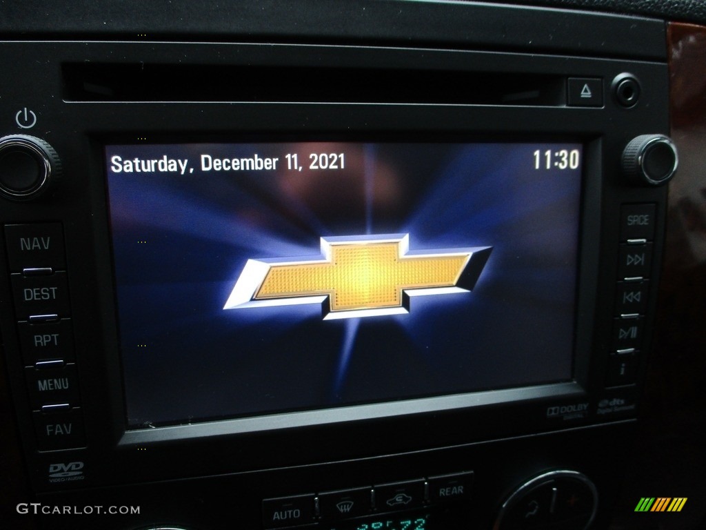 2014 Suburban LTZ 4x4 - Black / Ebony photo #22