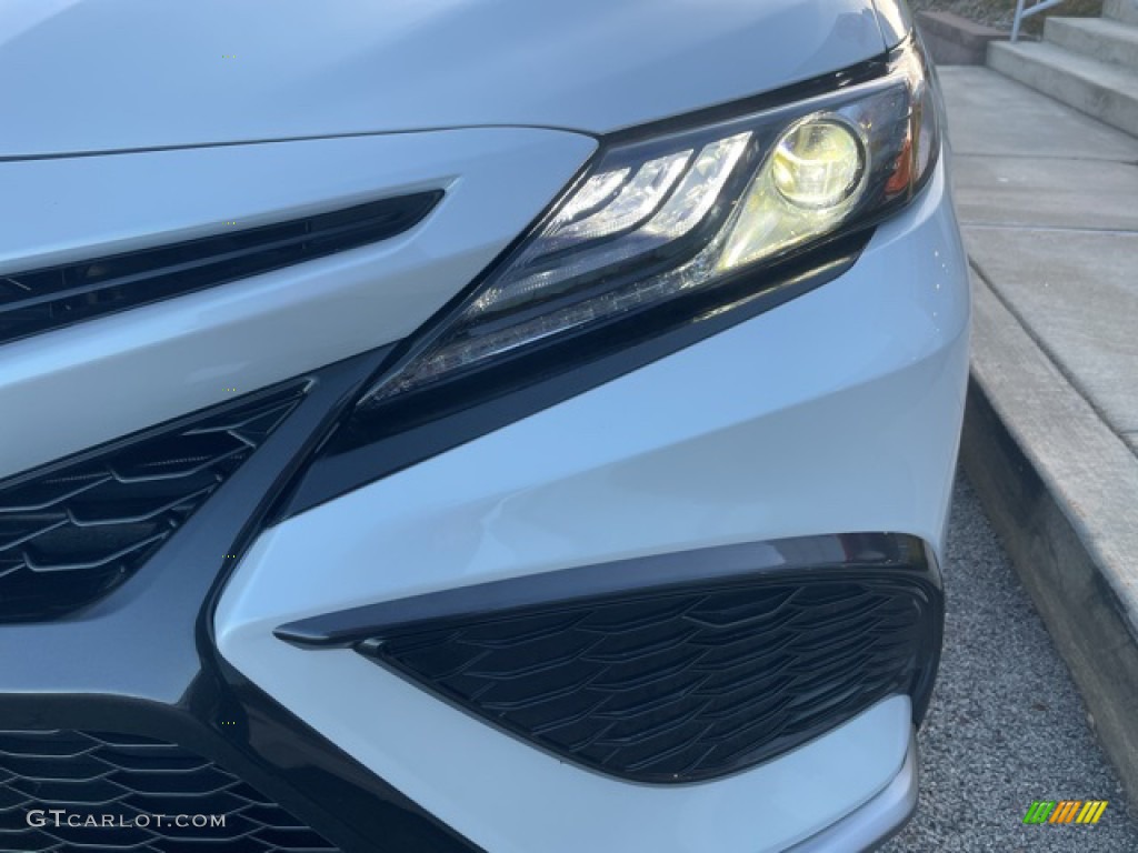 2022 Camry XSE - Wind Chill Pearl / Black photo #20