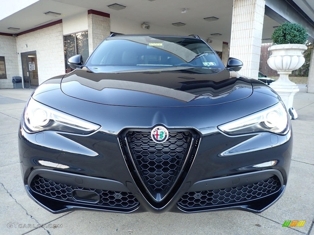 2022 Stelvio Ti AWD - Vulcano Black Metallic / Black photo #2