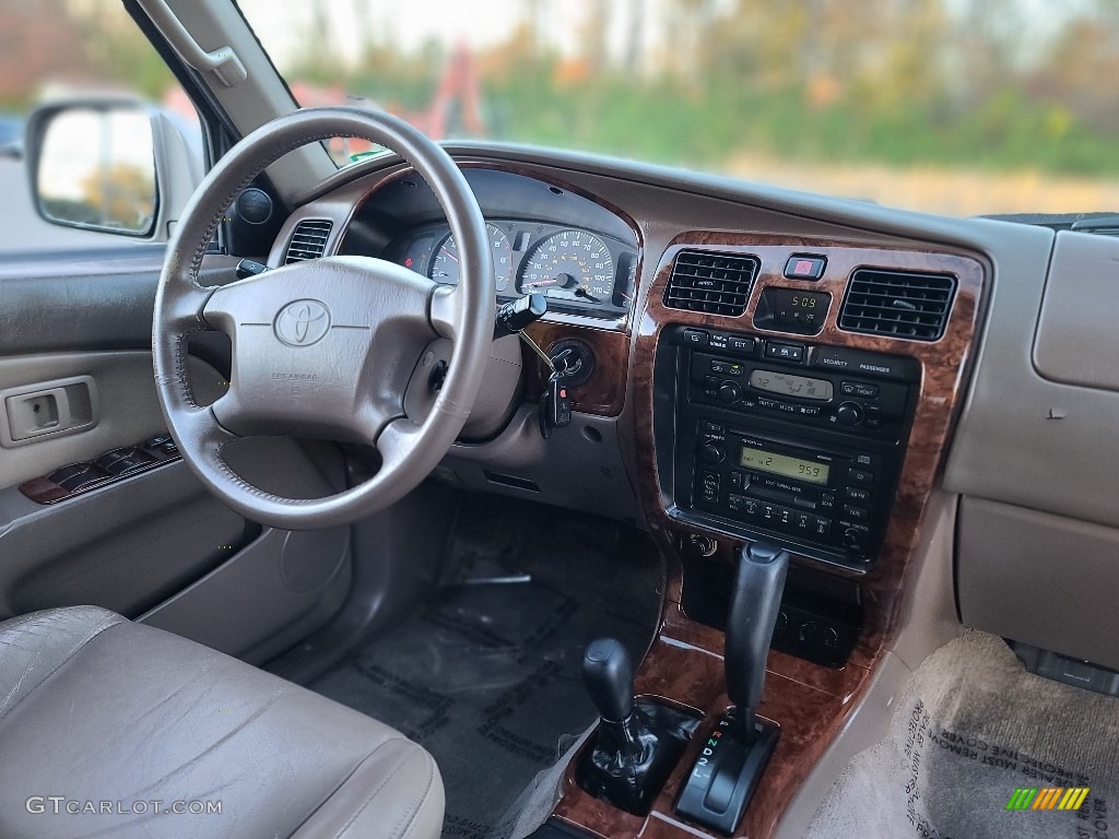 1999 4Runner Limited 4x4 - Millennium Silver Metallic / Oak photo #11