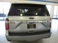 Iconic Silver - Expedition Limited Max 4x4 Photo No. 8