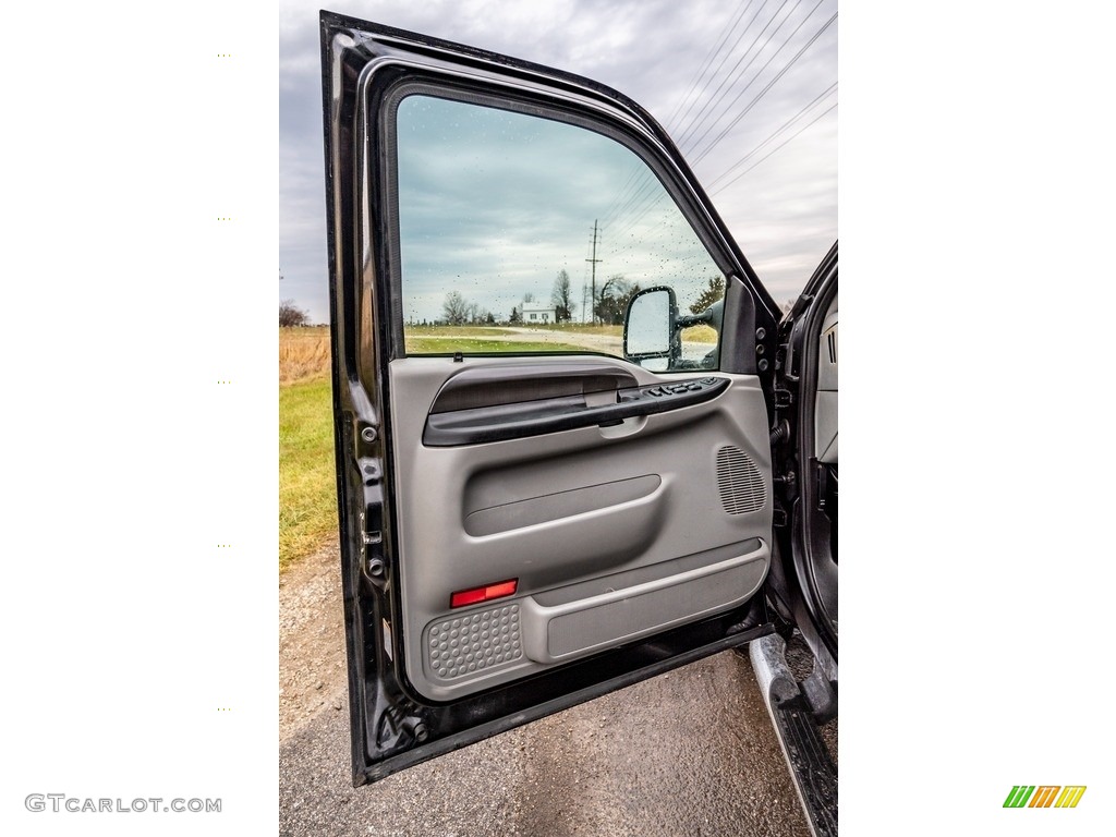 2003 F250 Super Duty XLT Crew Cab 4x4 - Black / Dark Flint Grey photo #20