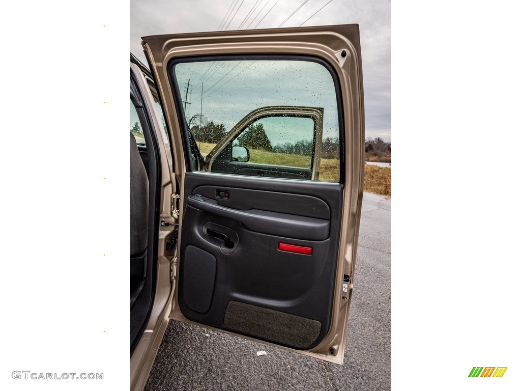 2005 Silverado 1500 LT Crew Cab 4x4 - Sandstone Metallic / Dark Charcoal photo #31