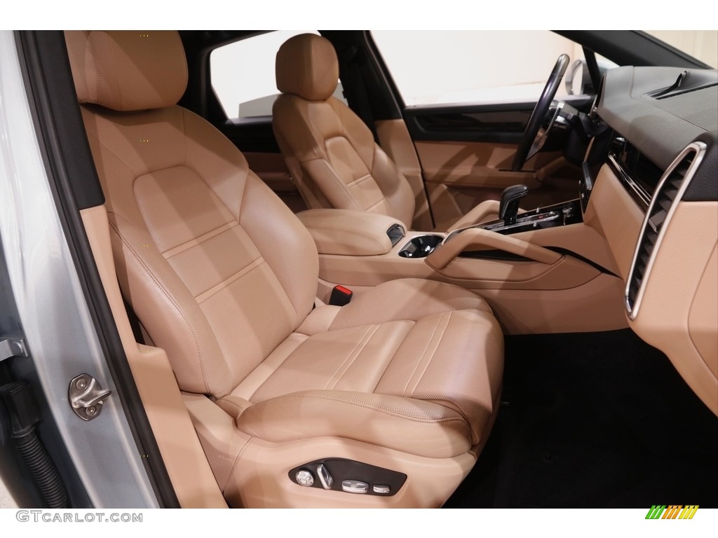 2020 Porsche Cayenne S Front Seat Photo #143393240
