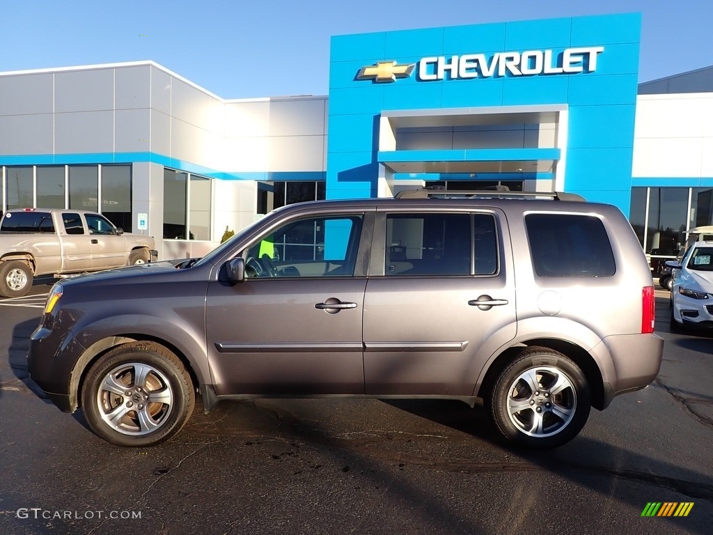 2015 Pilot SE 4WD - Modern Steel Metallic / Gray photo #3