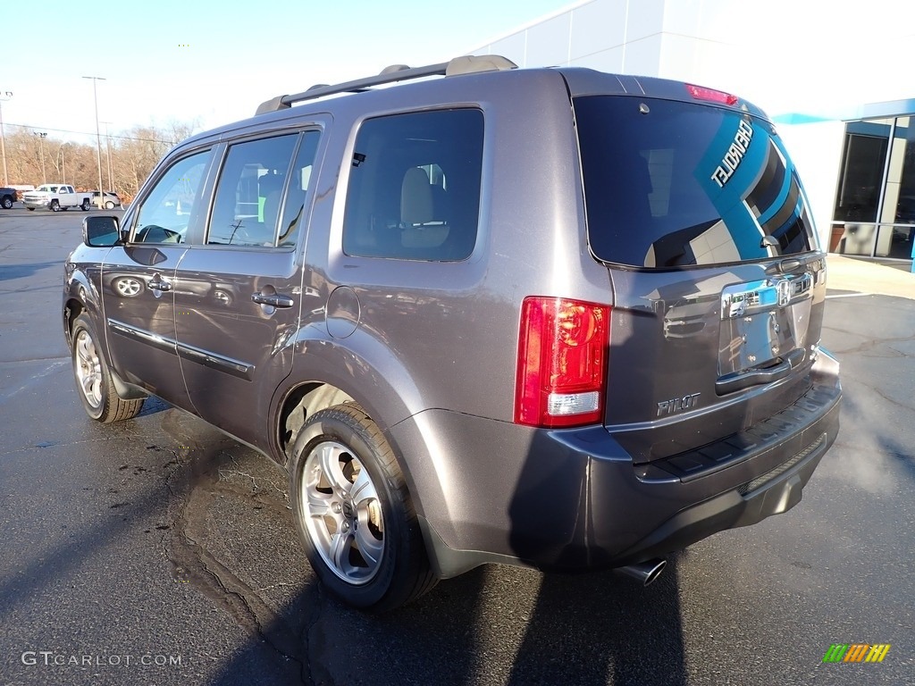 2015 Pilot SE 4WD - Modern Steel Metallic / Gray photo #4