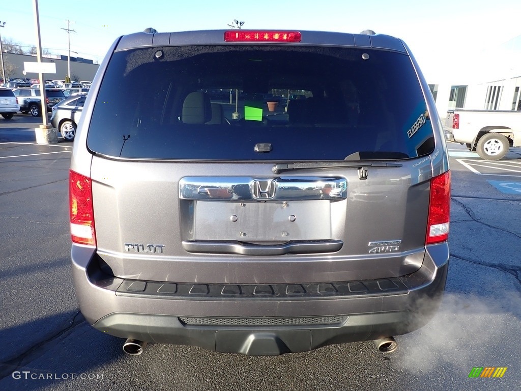 2015 Pilot SE 4WD - Modern Steel Metallic / Gray photo #6