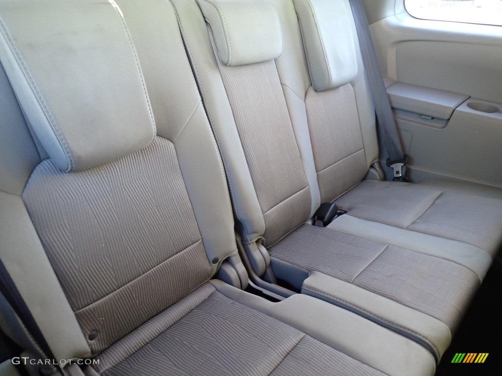 2015 Pilot SE 4WD - Modern Steel Metallic / Gray photo #16