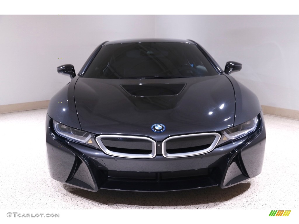 2016 i8  - Sophisto Grey Metallic / Tera Exclusive Dalbergia Brown w/ Cloth photo #2