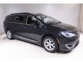 Brilliant Black Crystal Pearl 2017 Chrysler Pacifica Touring L
