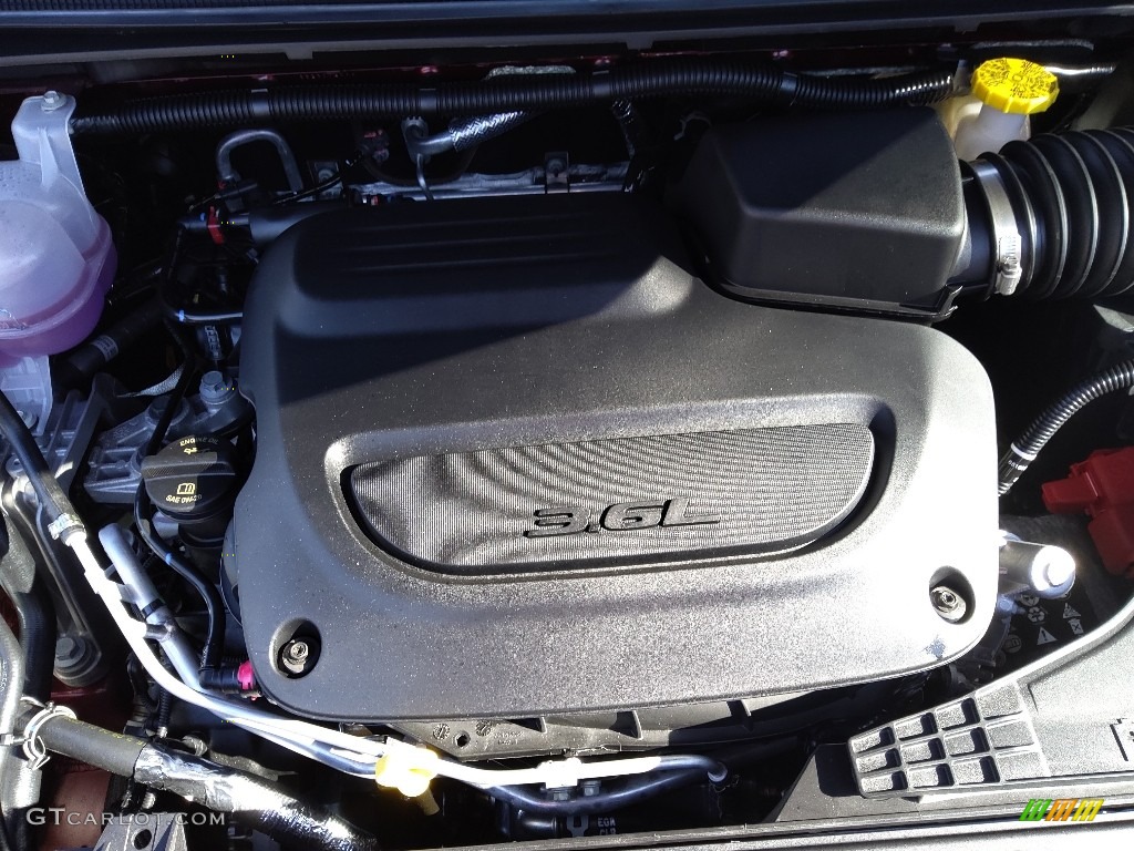 2021 Pacifica Touring L - Velvet Red Pearl / Black photo #9