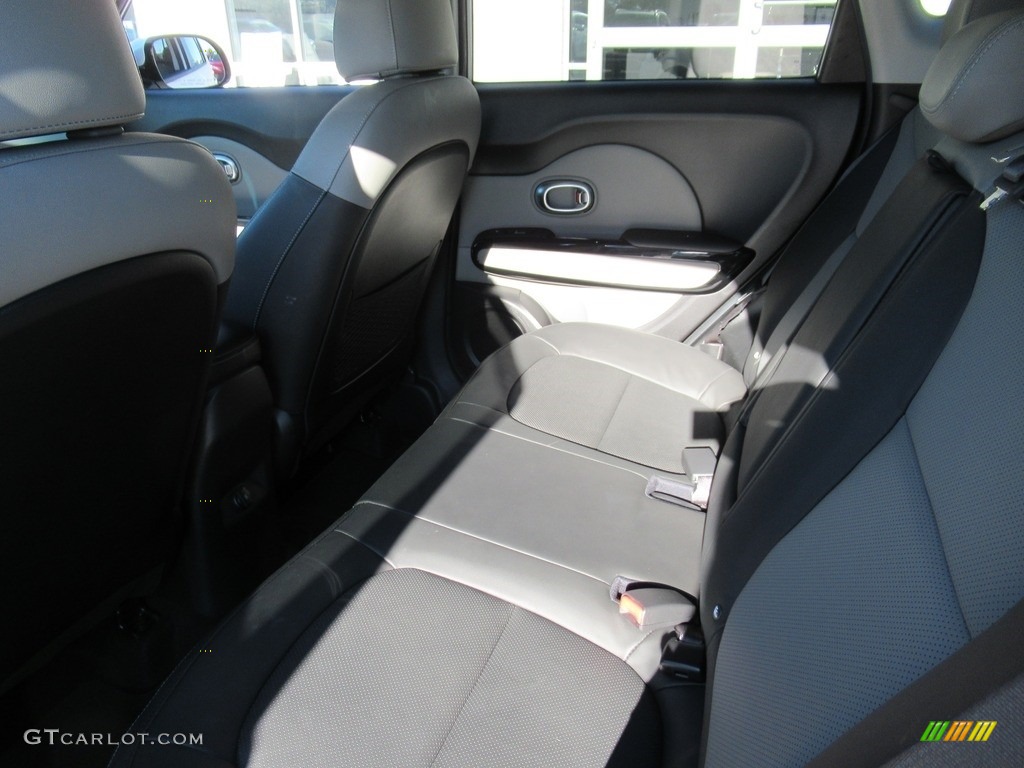 2019 Soul + - Clear White / Gray Two-Tone photo #12