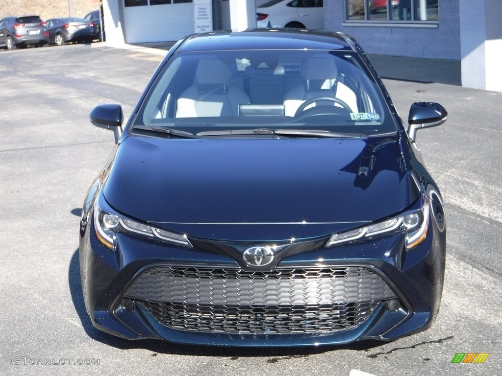 2019 Corolla Hatchback SE - Blue Flame / Moonstone photo #4