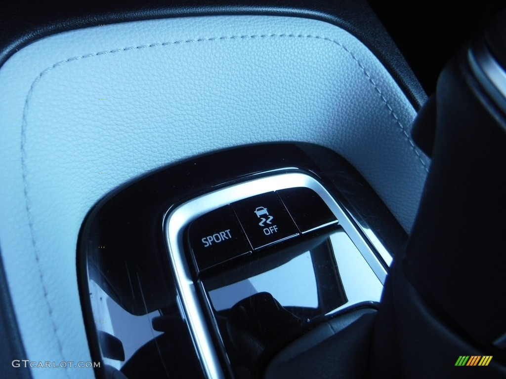 2019 Corolla Hatchback SE - Blue Flame / Moonstone photo #15