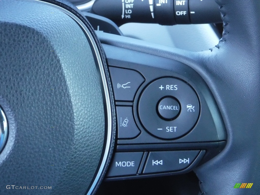2019 Corolla Hatchback SE - Blue Flame / Moonstone photo #25